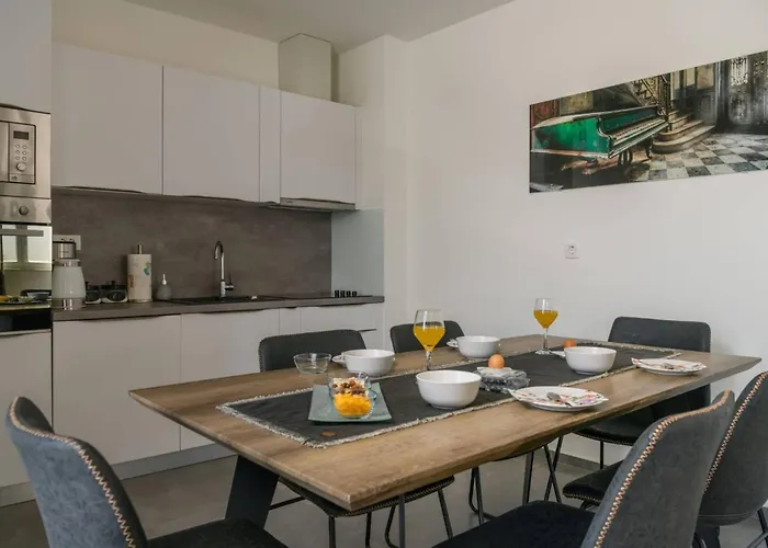 Apartman Dora 3 In Kastanjer By Interhome