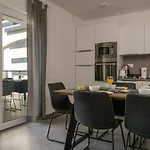 Dora 3 In Kastanjer By Interhome *