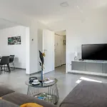 Apartment Dora 3 In Kastanjer By Interhome *